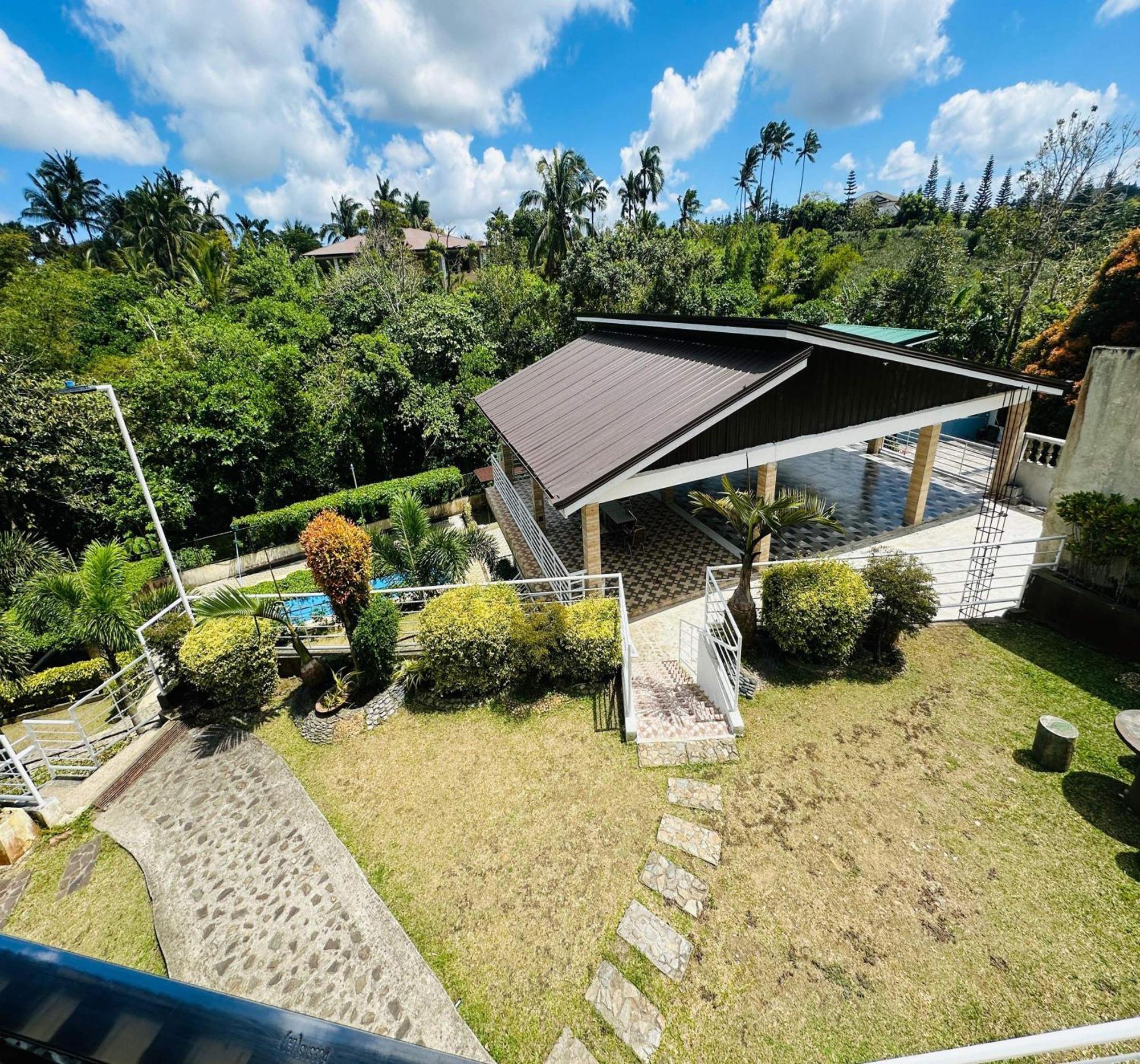 Oyo 1067 Villa Sofia At Silang Tagaytay City Esterno foto
