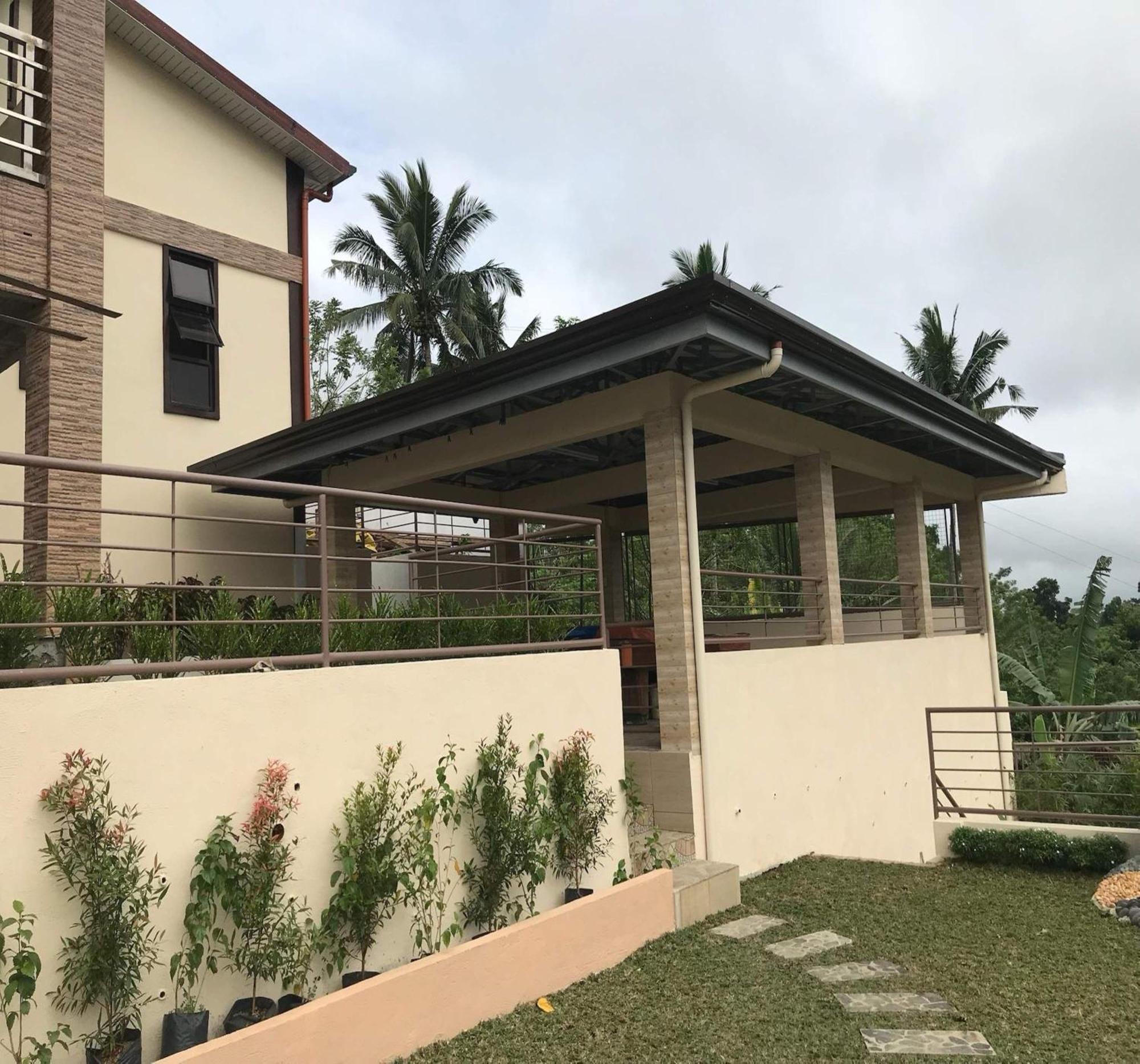 Oyo 1067 Villa Sofia At Silang Tagaytay City Esterno foto