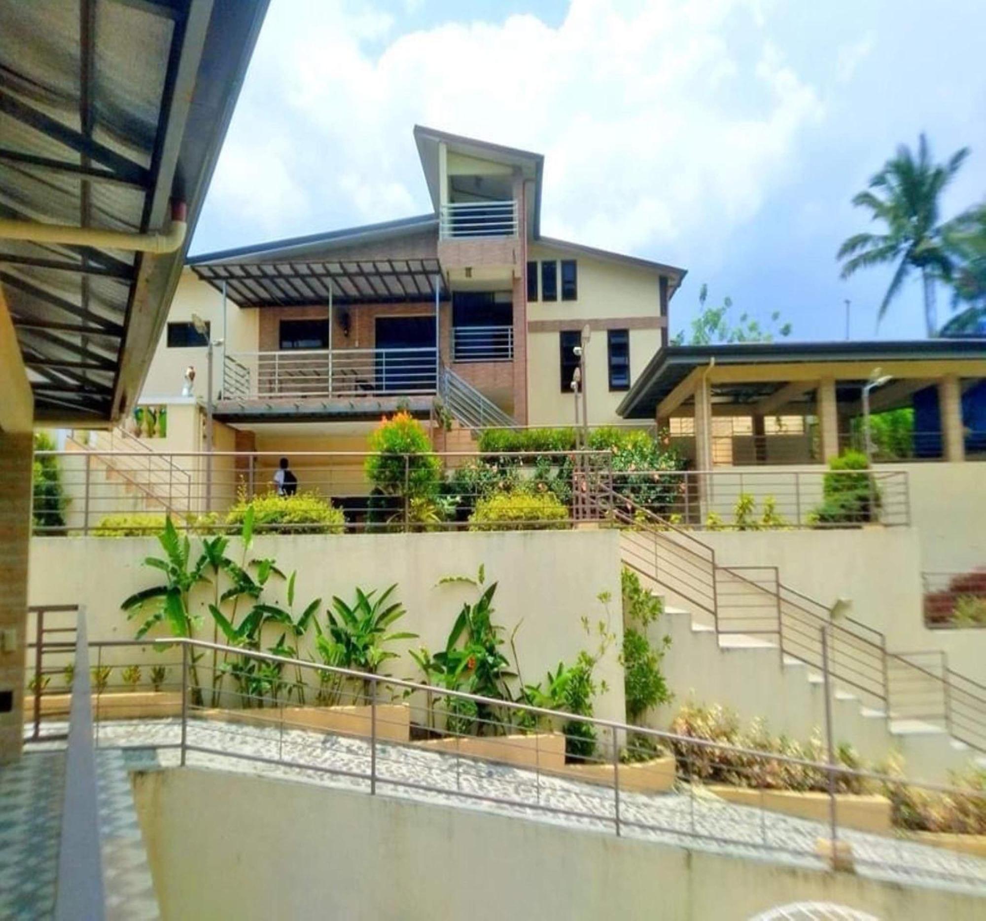 Oyo 1067 Villa Sofia At Silang Tagaytay City Esterno foto