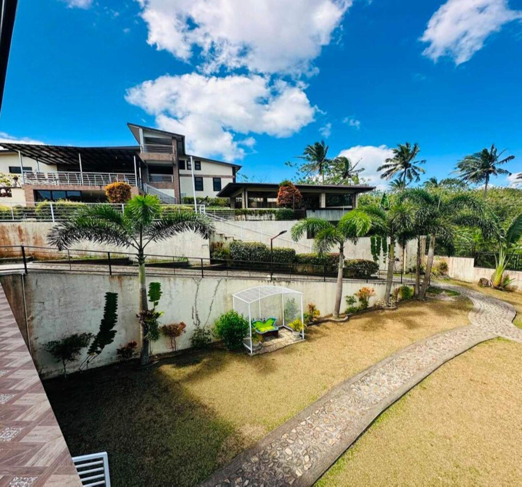 Oyo 1067 Villa Sofia At Silang Tagaytay City Esterno foto